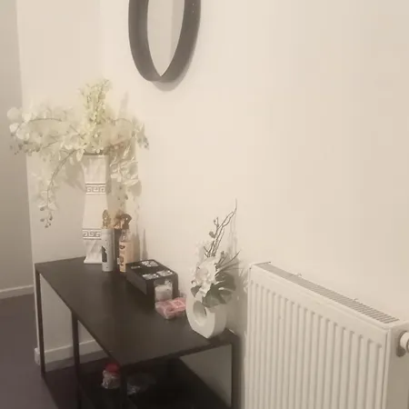 Apartment Privee Dans Un Deuil-la-Barre